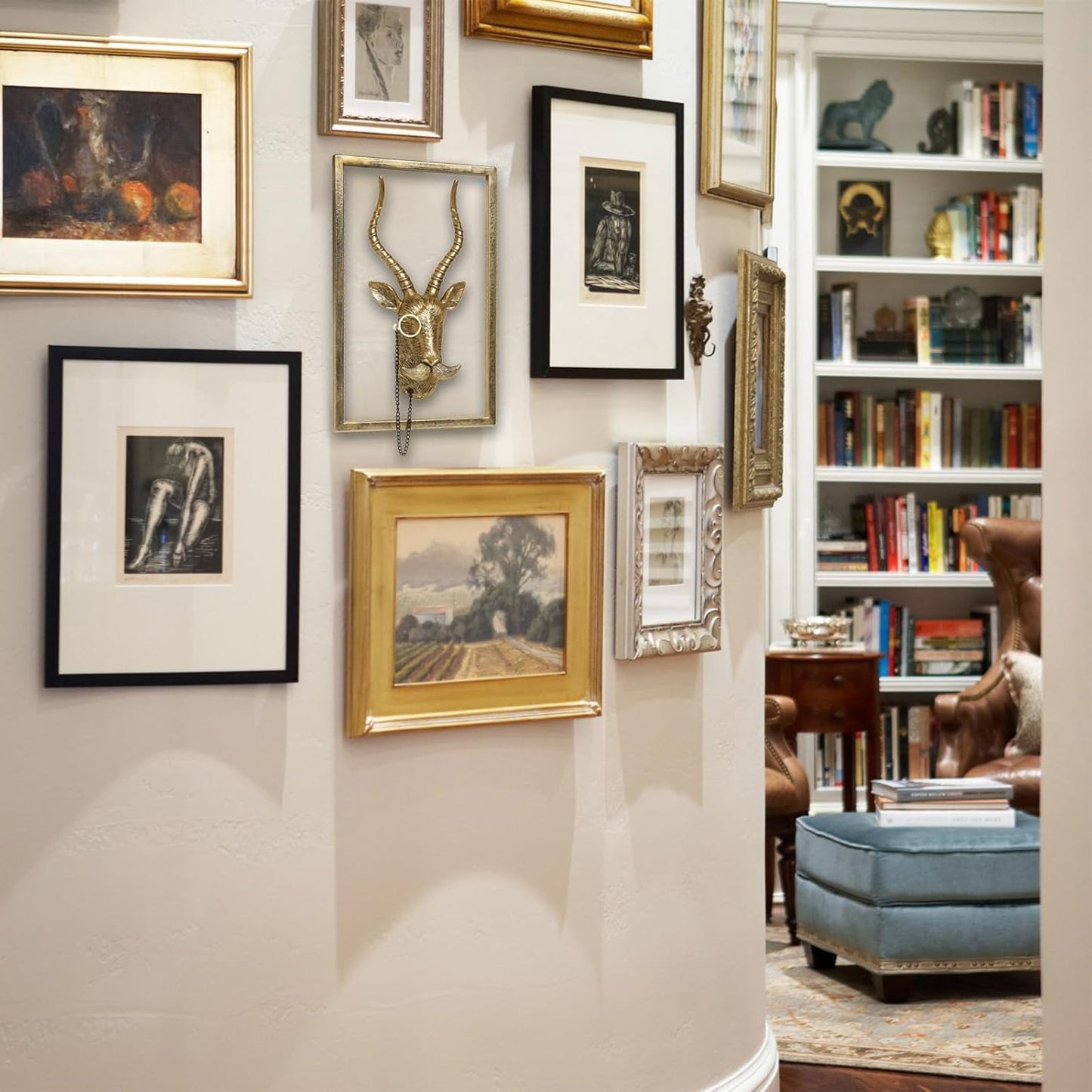 Animal Heads Wall Decor (Includes Metal Frame) Resin Animals Sculptures Head Wall Hanging Decoration Gold vintage Wall Sculpture for Living Room Bedroom Office(Antelope)