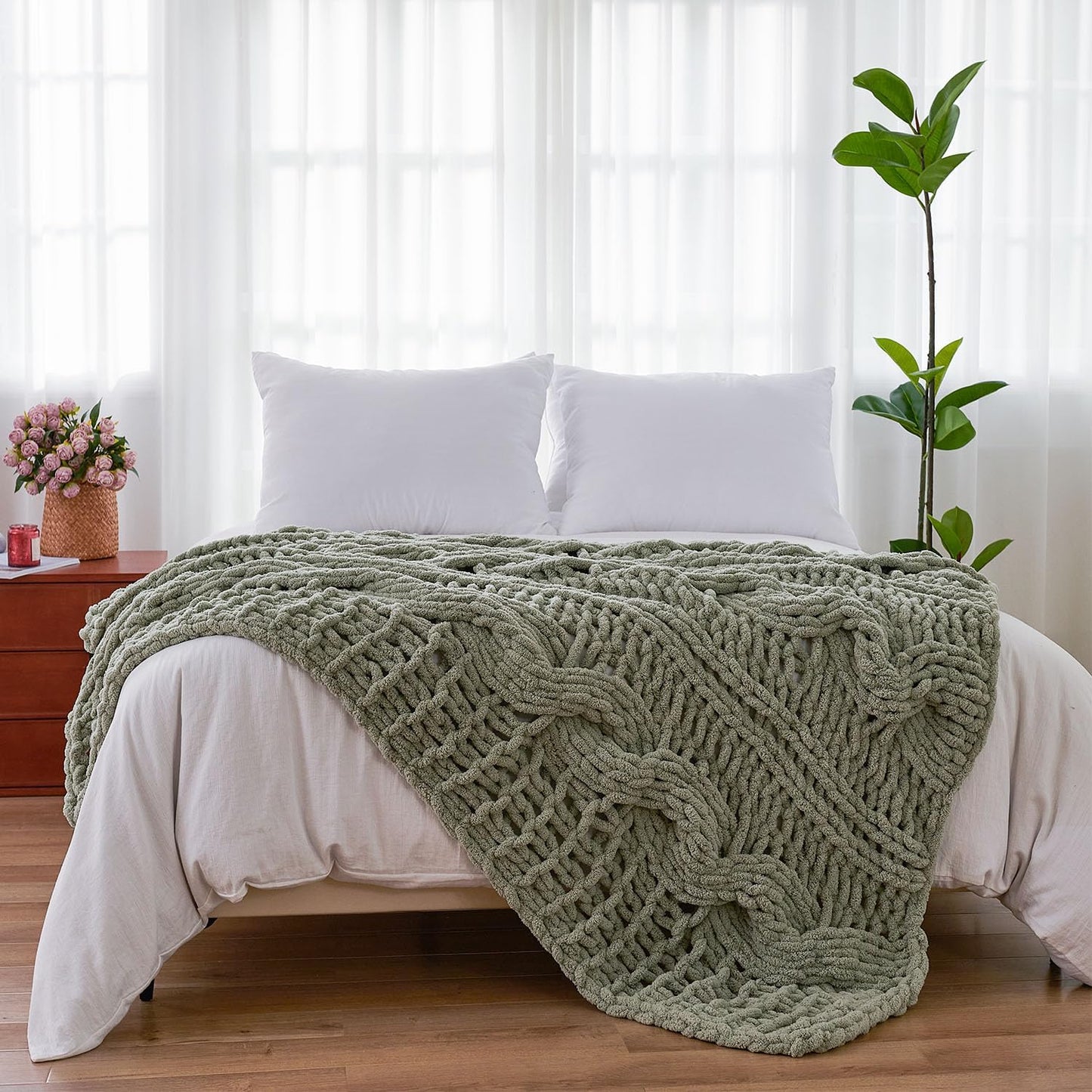 Esterra Chunky Knit Blanket Throw 50"x60", 100% Hand Knitted Chenille Throw Blanket, Cozy Soft Thick Cable Knit Throw Large Rope Knot Crochet Throw Blanket for Sofa Couch Bed, Sage Green