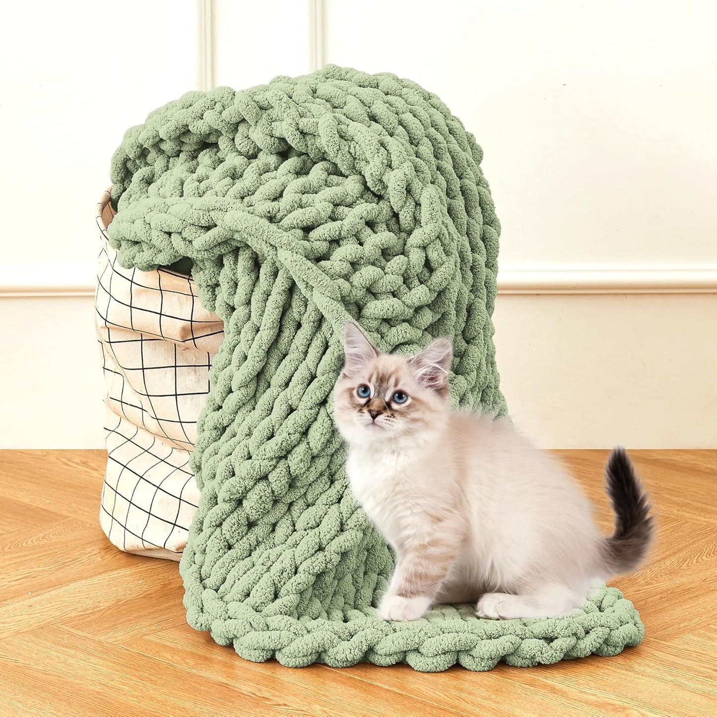 Admitrack Chunky Knit Blanket Throw, 100% Hand Knit Chenille Throw Blanket for Sofa & Home Decor, Soft and Cozy Knitted Throw Blankets (Sage Green,40"x50")