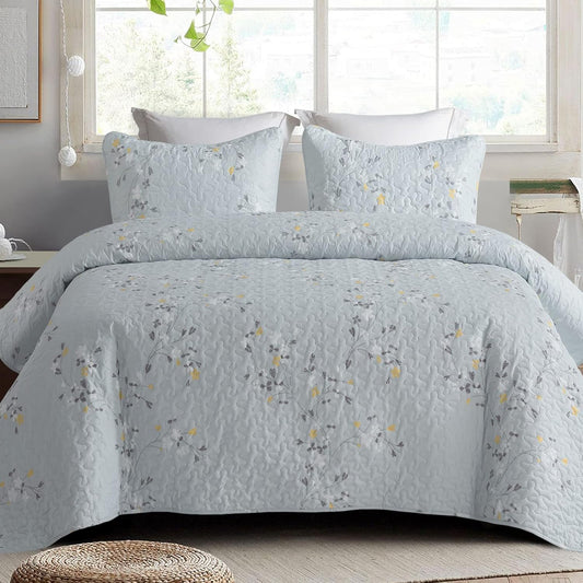 Exclusivo Mezcla Reversible Boho Quilt Set Queen Size, 3 Pieces Flowers Light Blue All Season Bedspreads, Ultra Soft Floral Coverlet Bedding Set with Printed Pattern (1 Quilt, 2 Pillow Shams)
