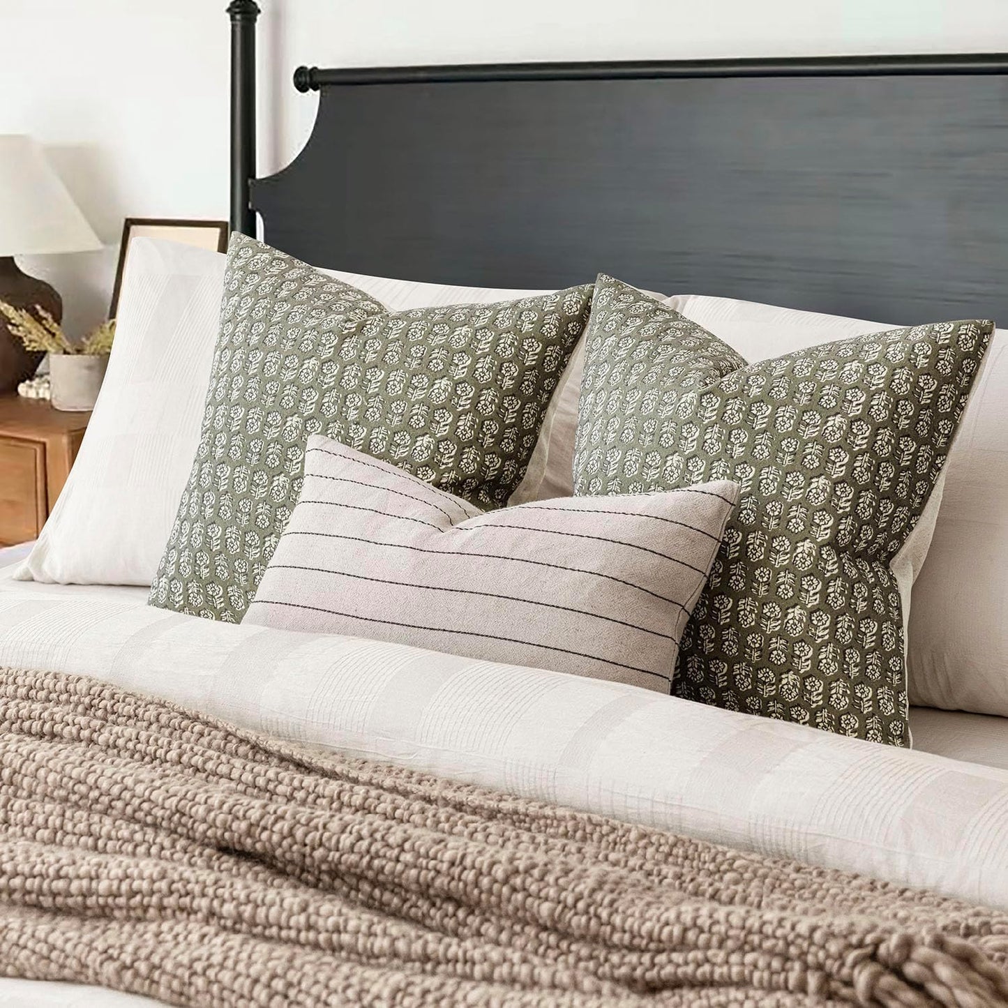 Foindtower Set of 2 Decorative Vintage Floral Print Throw Pillow Covers Neutral Modern Farmhouse Cushion Covers Boho Home Decor for Sofa Couch Chair Bedroom Living Room Outdoor,22×22 Inch,Sage Green