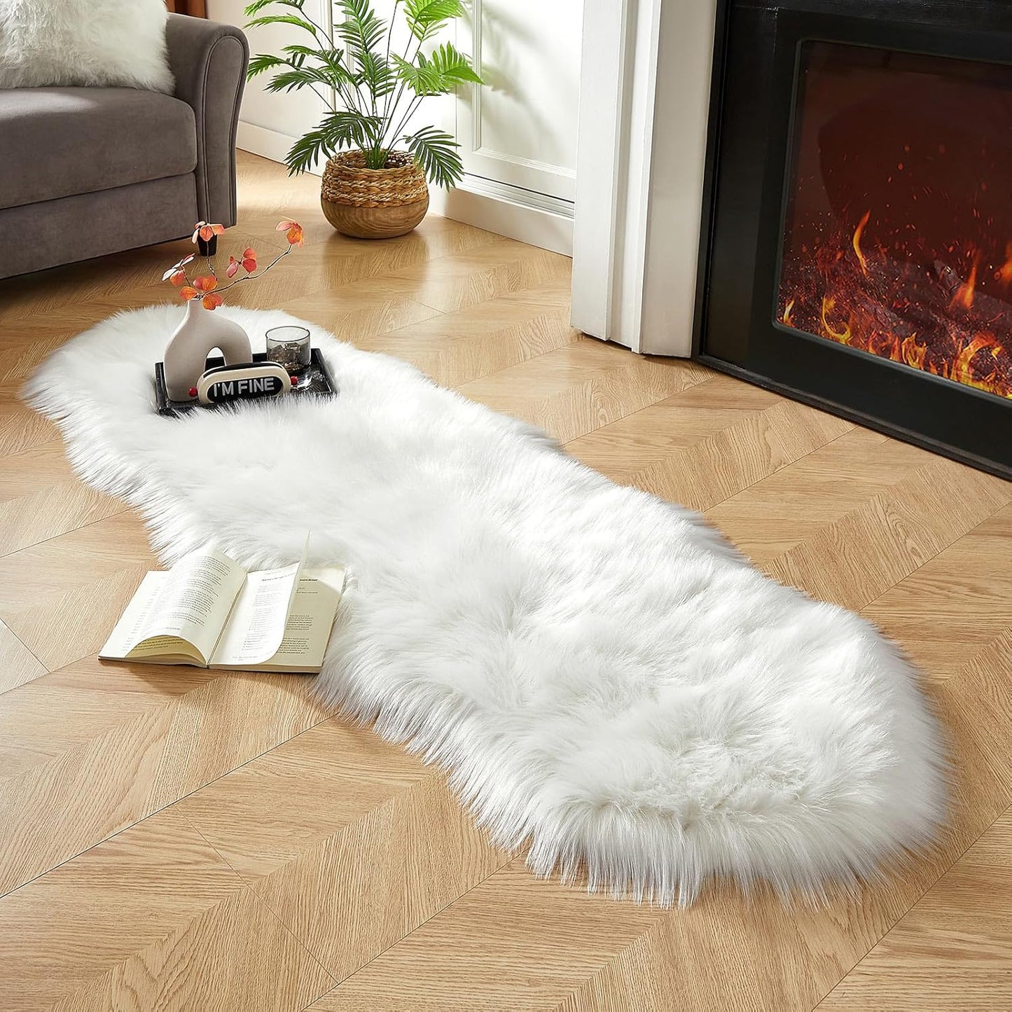AMTOVO Faux Sheepskin Rug, White Ultra Soft Fluffy Shag Area Rug, 2 x 6 ft Faux Fur Rug for Bedroom Sofa Throw Cushion Room Decor, Sheepskin