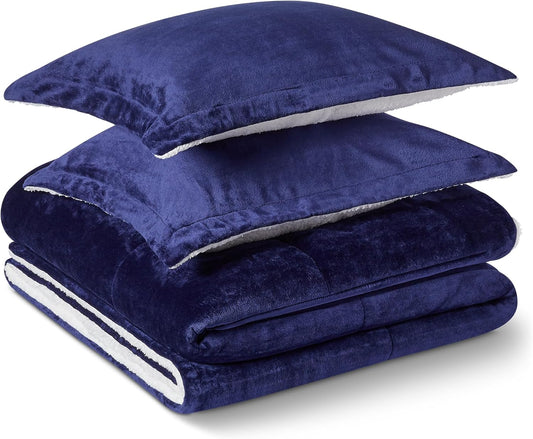 Amazon Basics Reversible Sherpa Comforter Set with Pillow Sham, Navy, Queen/Full