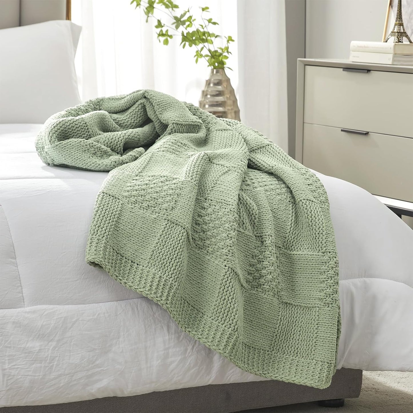 Amélie Home Chenille Knit Throw Blanket for Couch, Checkered Texture Decorative Soft Blanket for Sofa, Bed & Living Room, 60"x80", Sage Green