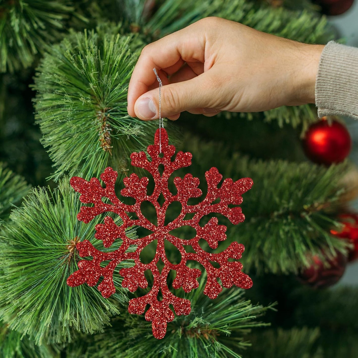 36pcs Red Christmas Snowflake Ornaments, Plastic Glitter Hanging Snow Flakes for Christmas Tree Decorations Winter Wonderland Frozen Birthday Party Holiday Home Decor Craft Snowflakes