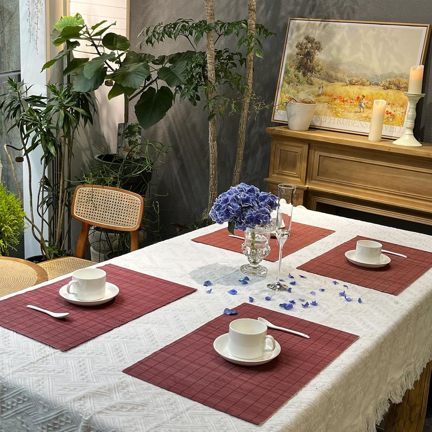 ANDSTAR Set of 24 Bamboo Placemats 17.7X11.8Inch Sushi Rolling Mat Japanese Style Bamboo Mat Natural Place Mats Washable Heat Resistant Table Mats for Dinner Dining Table Wedding Parties（Red）