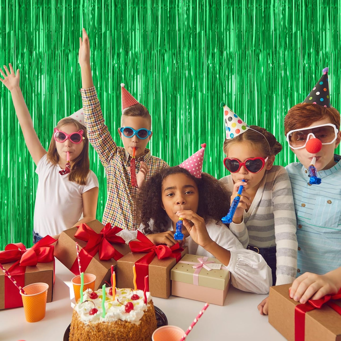 4 Pack Green Streamers, 3.28 FT x 7.05 FT Birthday Tinsel Backdrop, Metallic Green Foil Fringe Curtains Photo Booth Backdrop, Green Jungle Theme Decorations Birthday Decor