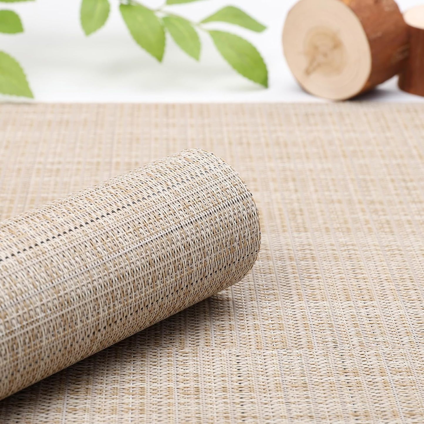 Myir JUN Placemats Set of 6, Vinyl Woven Placemats Place Mats Indoor Washable Table Mats Non-Slip Place mats for Dining Table (Beige, Set of 6)