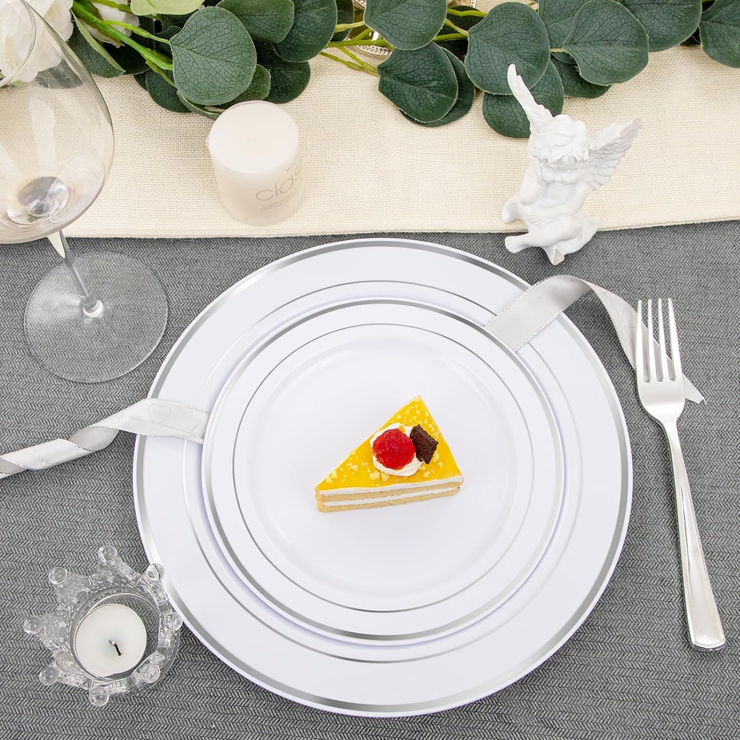 FLOWERCAT 60PCS Silver Plastic Plates - Heavy Duty White and Silver Plastic Plates Disposable - Include 30PCS 10.25inch Dinner Plates and 30PCS 7.5inch Dessert Plates for Wedding&New Year