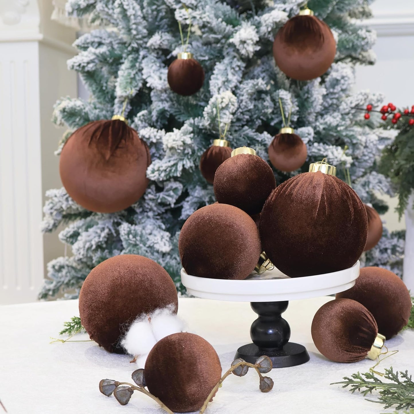 6inch Big Brown Velvet Christmas Ornaments, 2pcs Flocked Ornaments Balls Sets for Christmas Tree Decorations