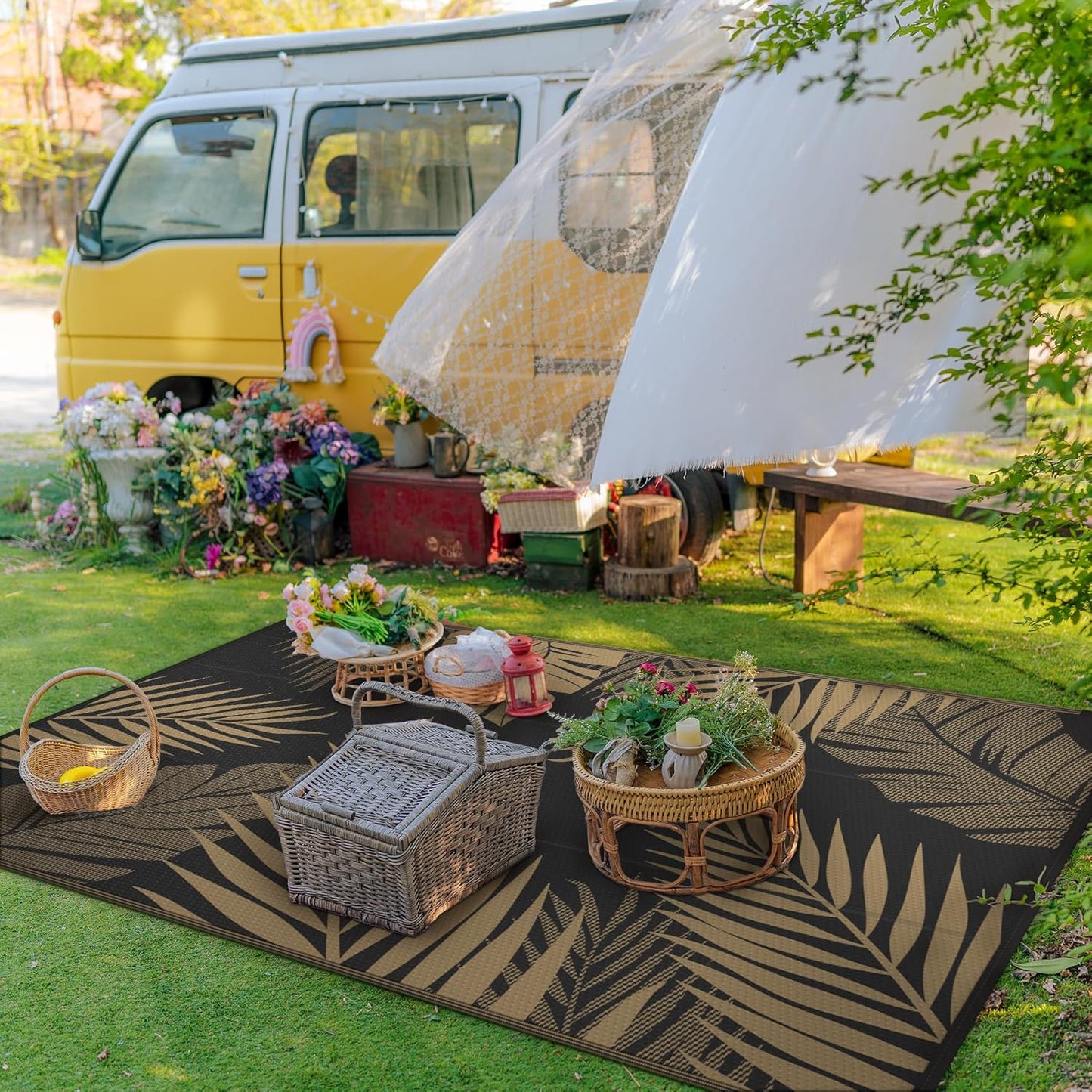 GENIMO Outdoor Rug 4' x 6' Waterproof for Patios Clearance, Reversible Outdoor Plastic Straw Camping Rug Carpet, Large Area Rugs Mats for RV, Camper, Deck, Balcony, Porch, Beach, Picnic, Black&Brown