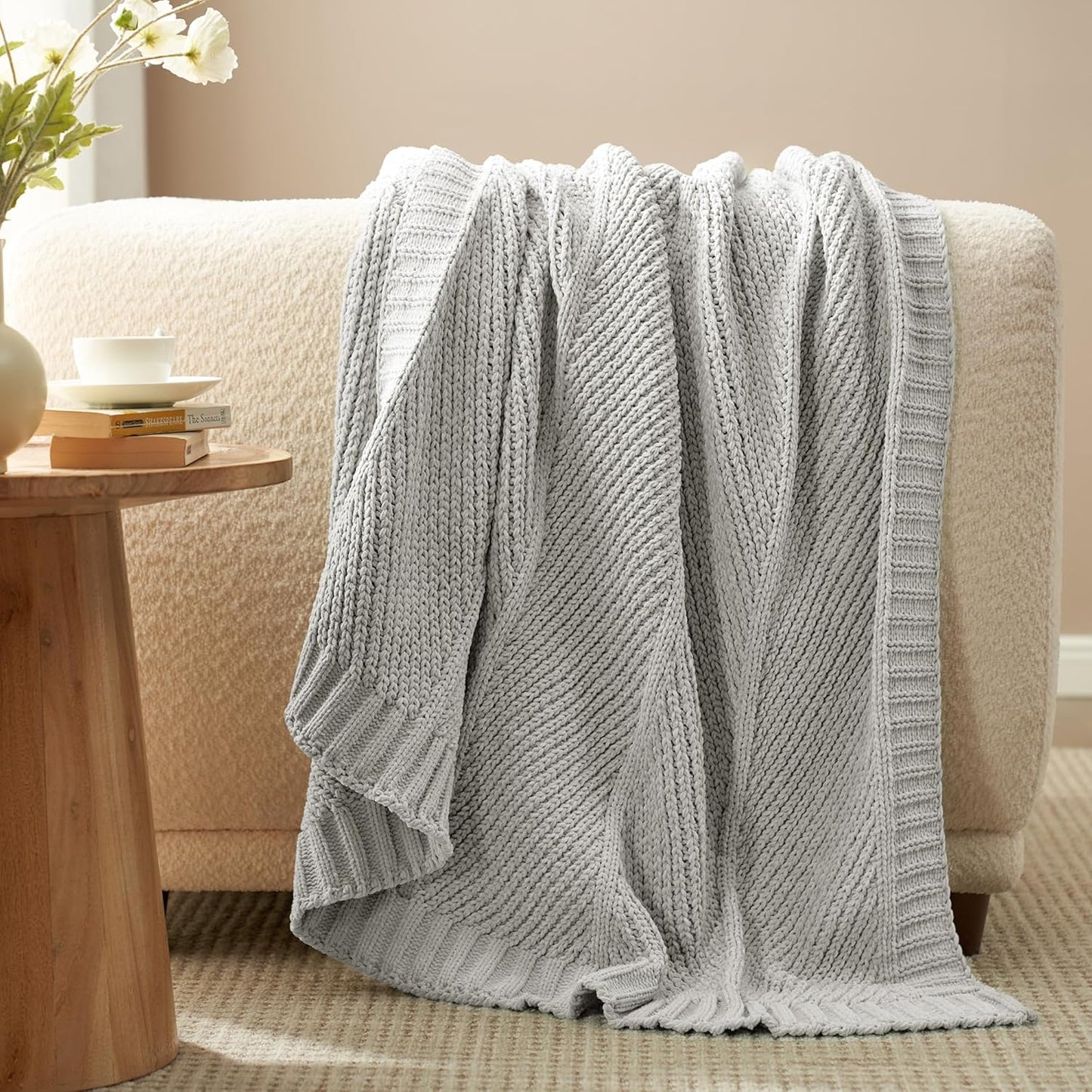 Amélie Home Chenille Knit Throw Blanket for Couch, Chevron Texture Decorative Soft Blanket for Sofa, Bed & Chair, 50"x60", Light Grey